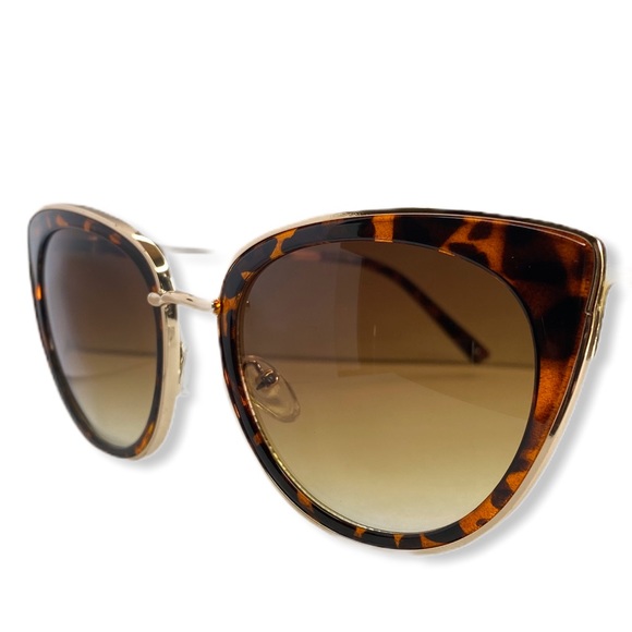 Cat Eye Tortoise Shell Sunglasses - Picture 4 of 12